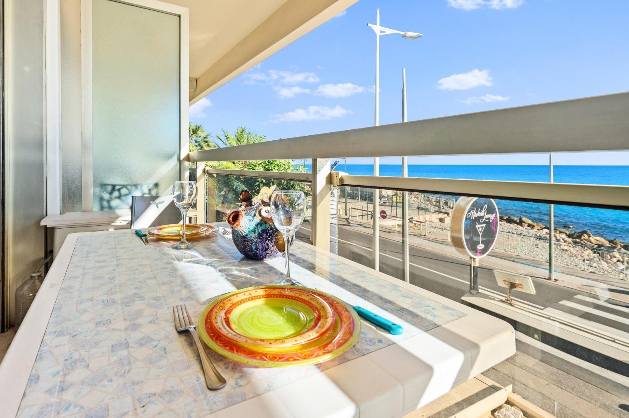 'Le Berkeley' Vue Mer, Centre, Parking Menton Exterior photo